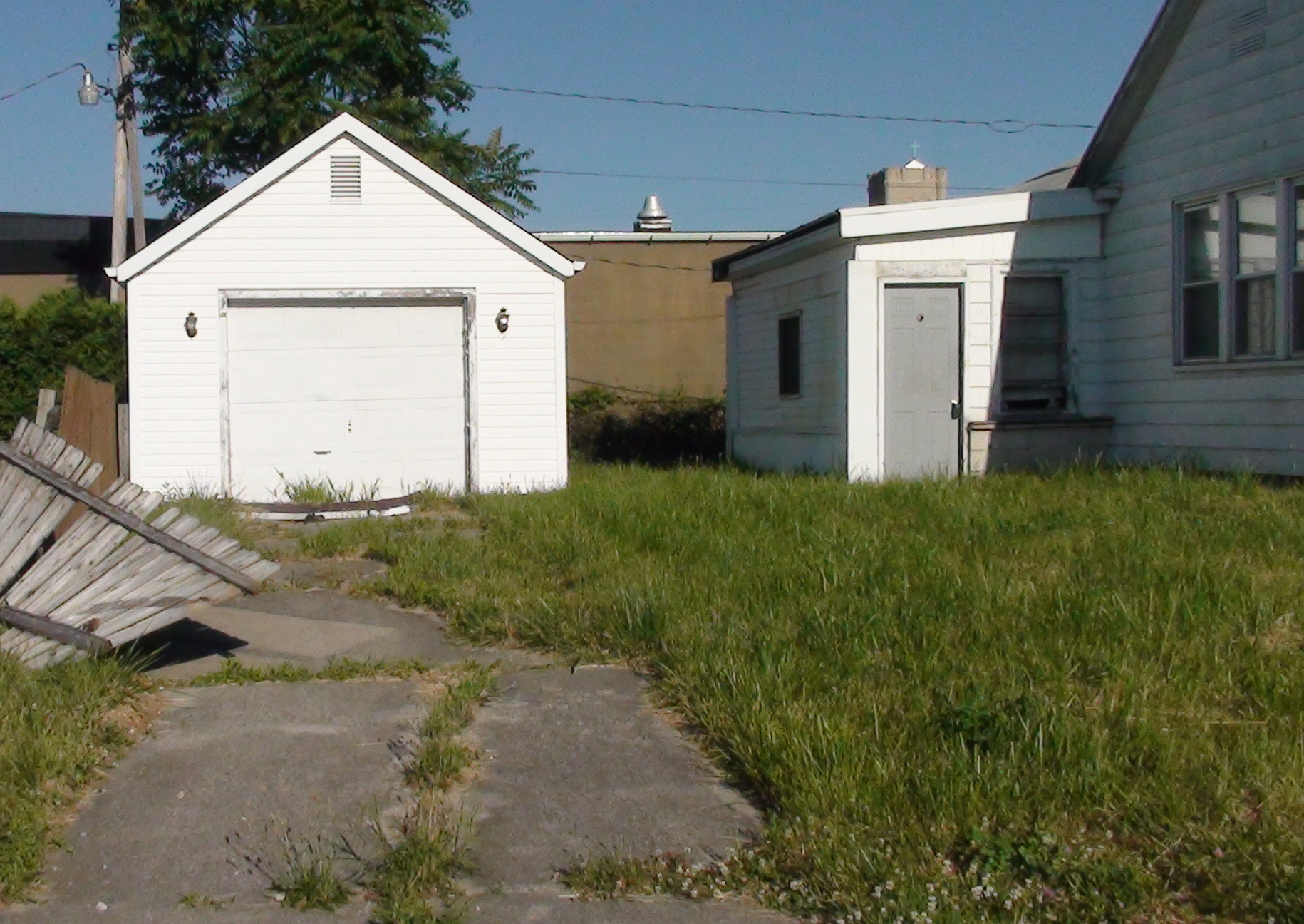 Detached Garage.jpg Ohio Foreclosures