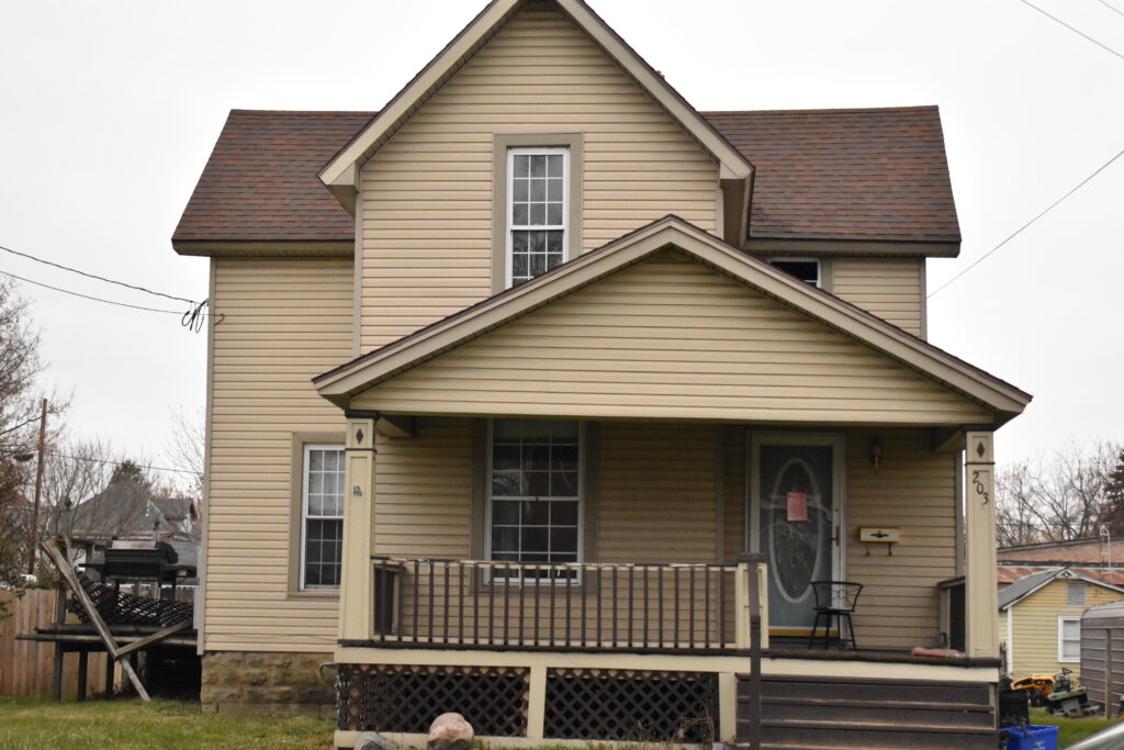 Ohio Private Selling Officer (PSO) ***Second Auction*** 203 Windsor