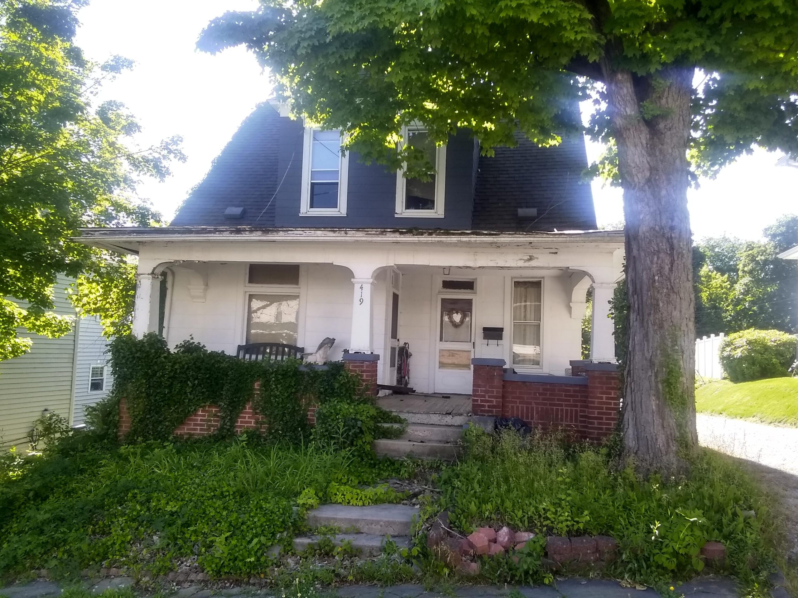 419 3Rd Ave N - y4mpwk2