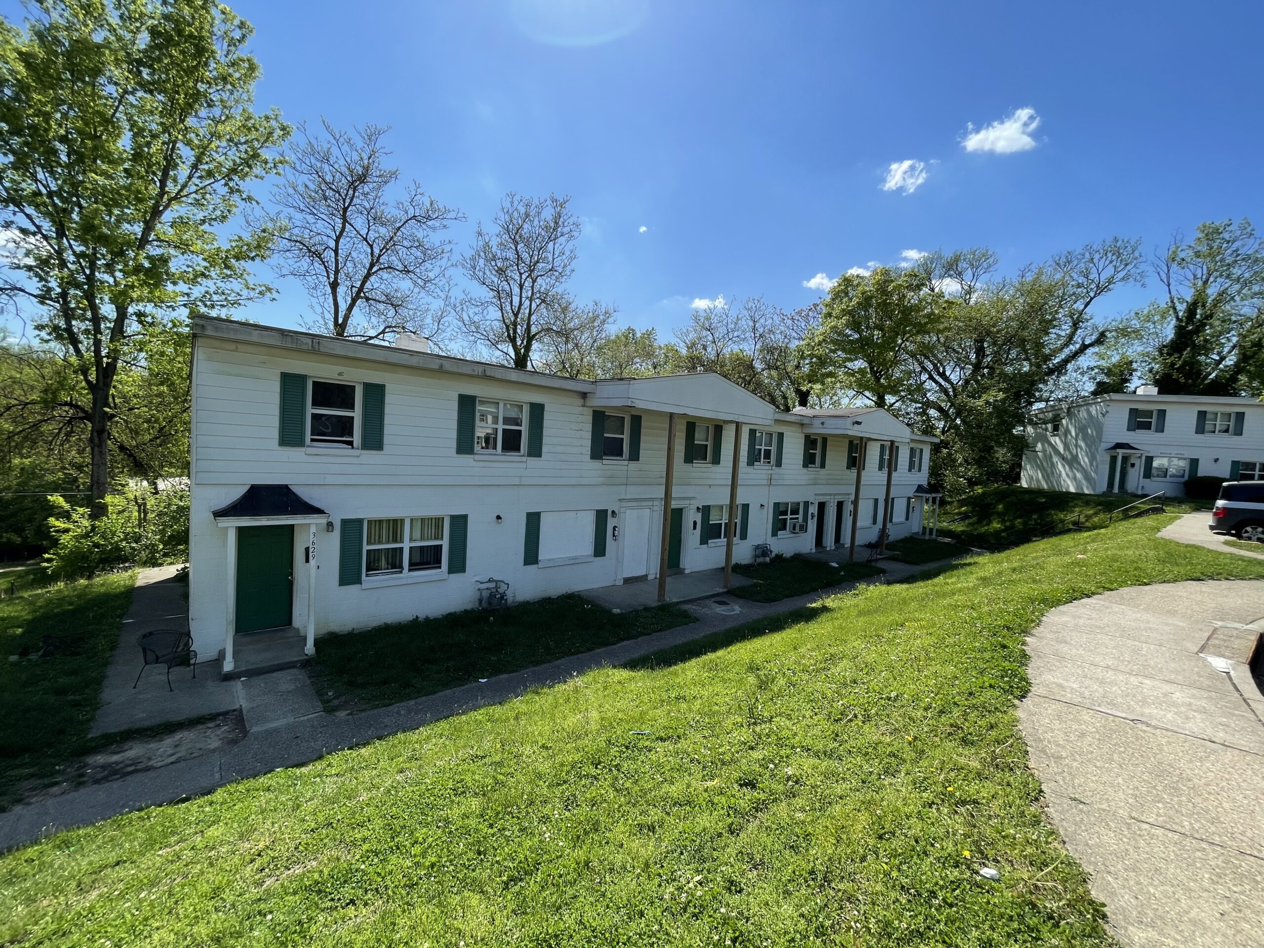 Ohio Private Selling Officer (PSO) Colonial Village Apartments 3641